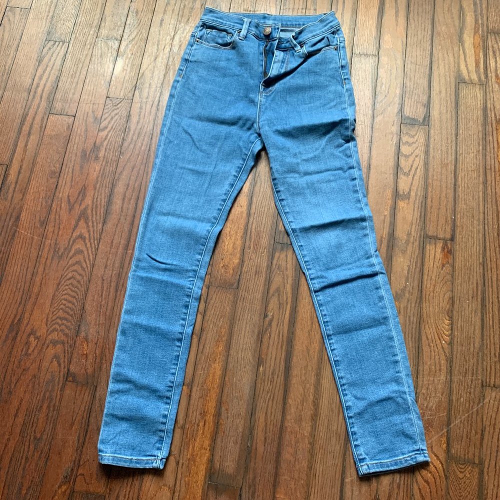 BDG Super High Rise Twig Jeans | Size 26W